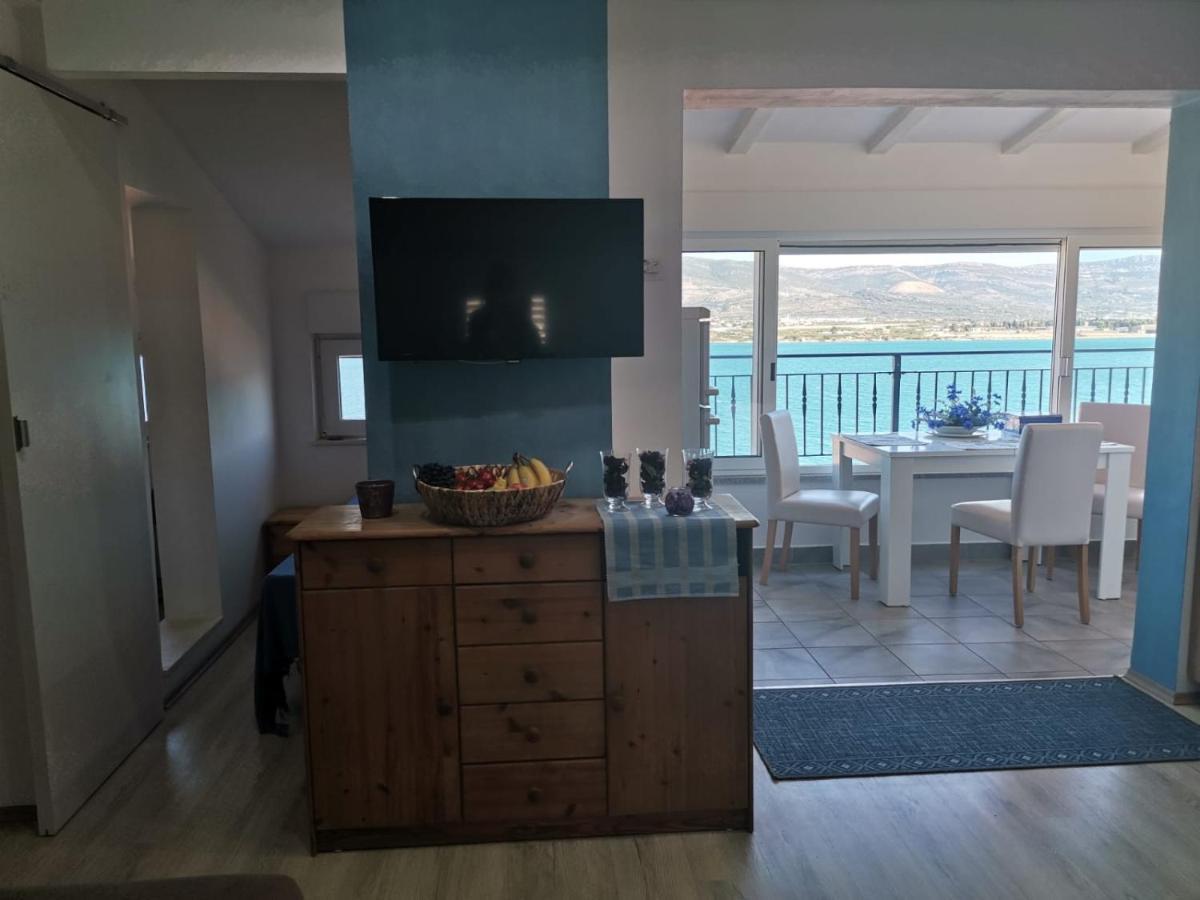 Apartment Blue View *