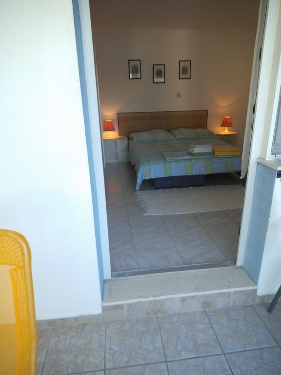 Blue View Apartment