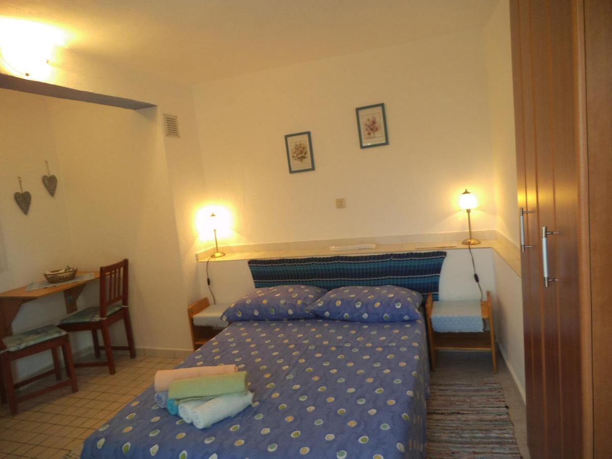 Blue View Apartment